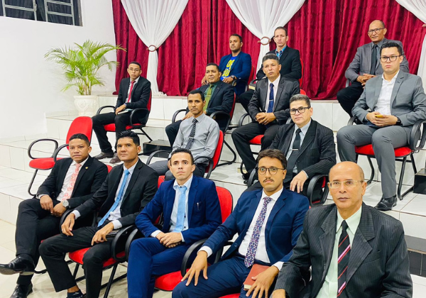 Jovens soldados de Cristo realizam o 1 culto de jovens em 2023, com a participao dos jovens da Regional 8 UMADECRE.