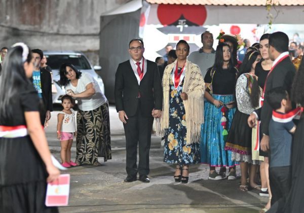 Apresentao da Tenda do Peru